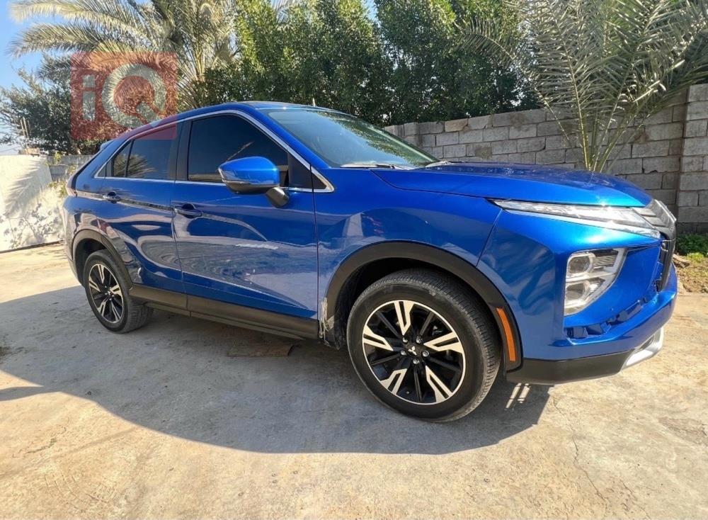 ميتسوبيشي إكليبس كروس